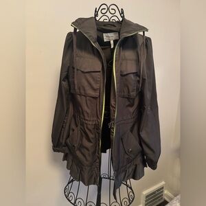 NWOT BCBGeneration Dark Olive Utility Hooded Anorak Neon Trim Ruffle 
bottom